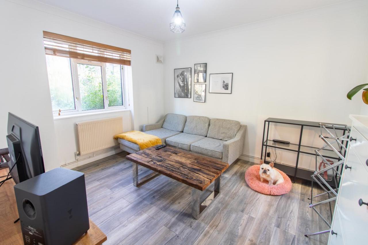 Stylish And Well Equipped Flat In Stockwell Apartment London Exterior photo