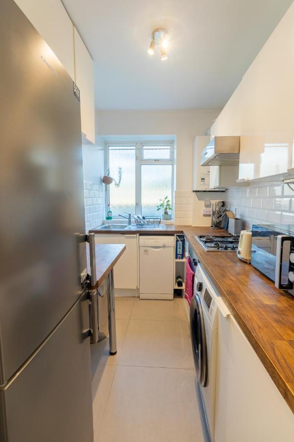 Stylish And Well Equipped Flat In Stockwell Apartment London Exterior photo